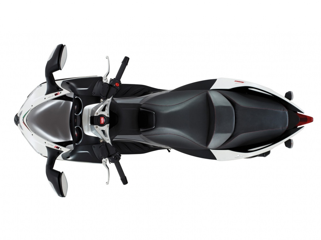 Фото скутера Aprilia SRV 850 ABS